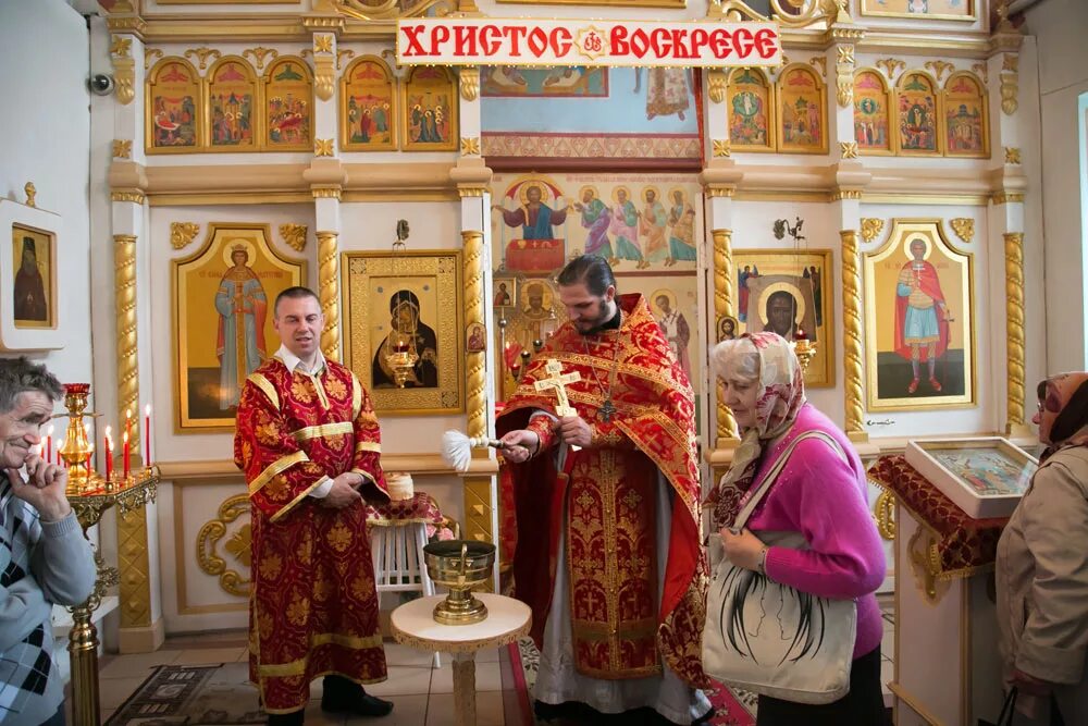 Во сколько заканчивается вечерняя служба