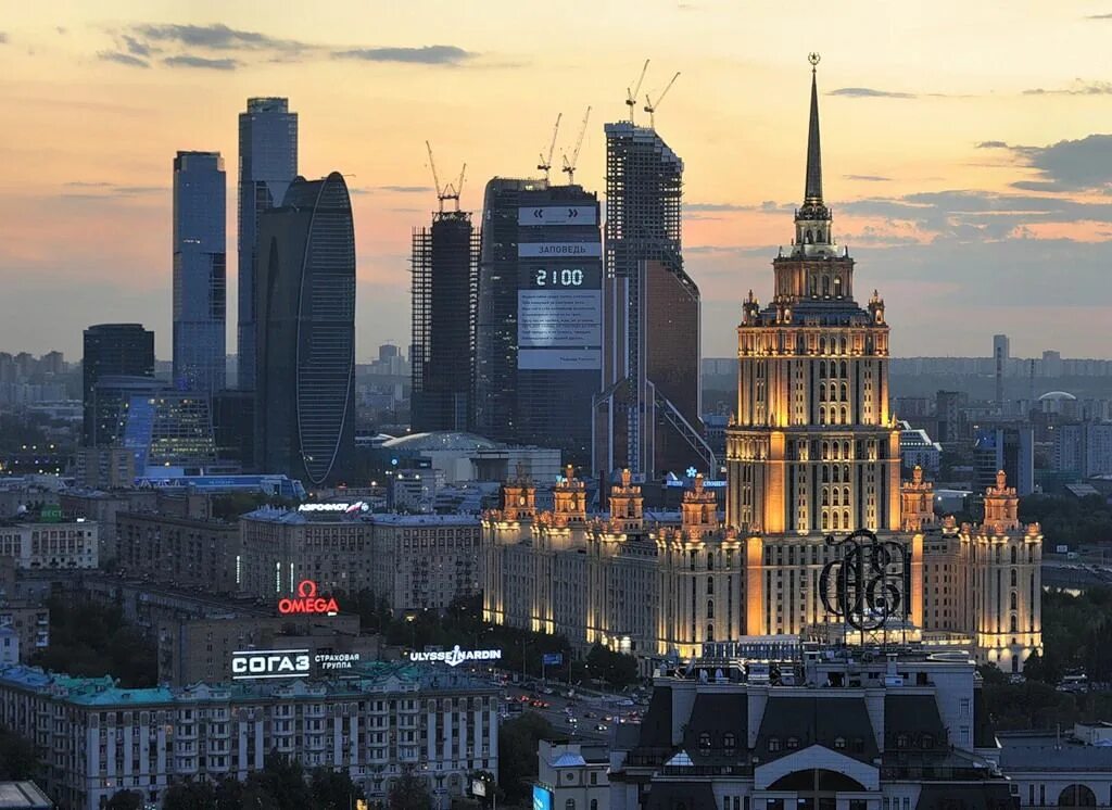 Какое здание показывают