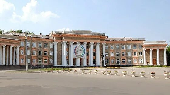 Дворец молодежи угнту первомайская ул 14 фото Дворец молодежи угнту первомайская ул 14 фото