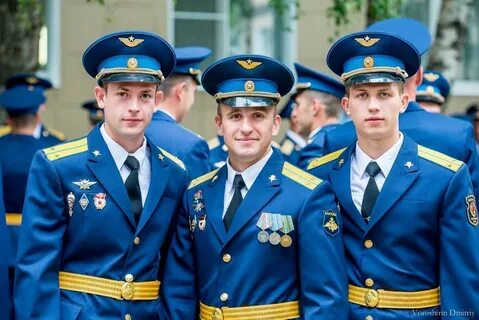 Парадная форма лейтенанта вс