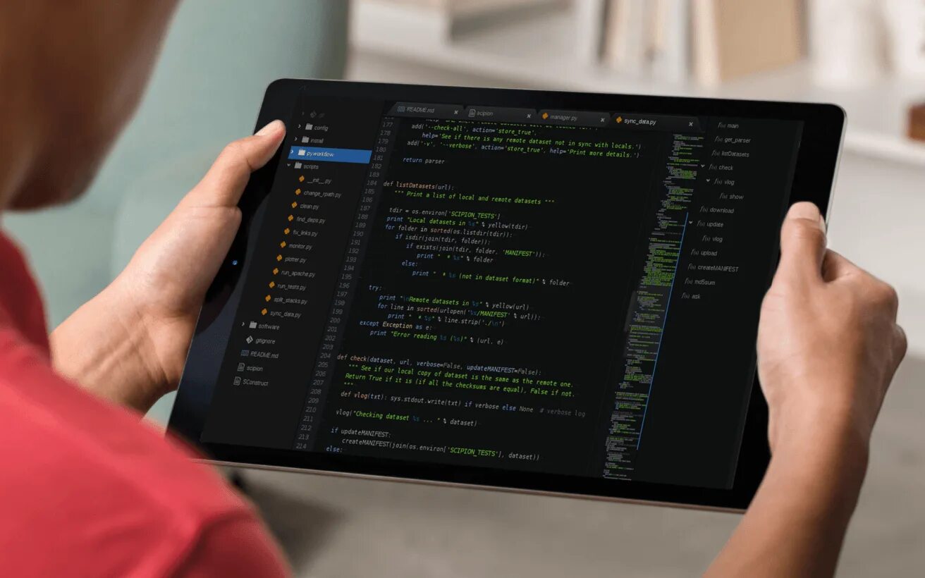 Apple codes. Программный код ios. айос программирование. программирование на apple. ios программирование ios.