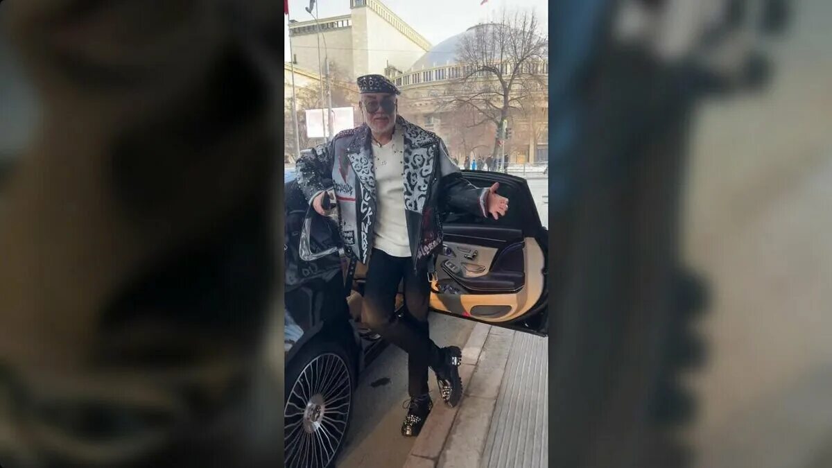 Что случилось с киркоровым после вечеринки. Киркоров на концерте в казахстане 2022. Что случилось с киркоровым после вечеринки. Что случилось с киркоровым после вечеринки. Киркоров в колготки в казахстане.