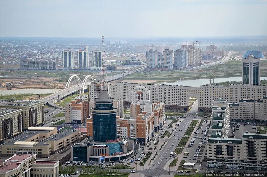 Астана расположена. Нурсултан столица Казахстана. Астана, Astana. Столица Казахстана 1997. Нурсултан Астана с высоты птичьего полета.