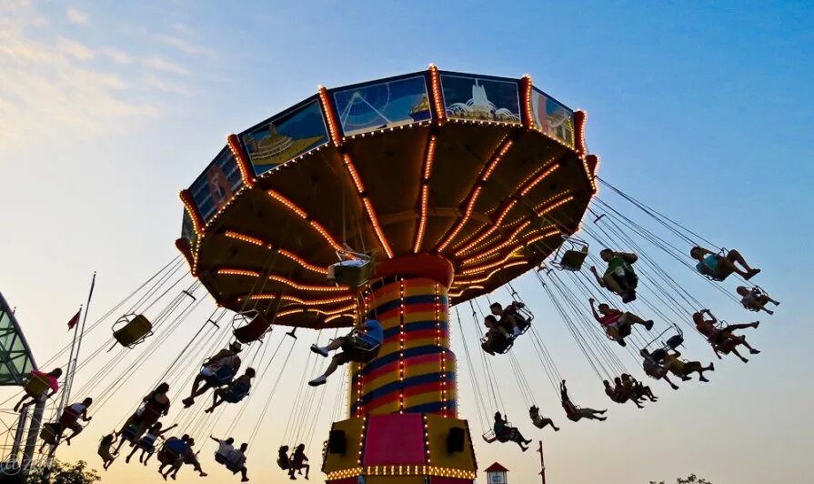 цепочная карусель чебоксары. безумная карусель. кружит карусель. карусели. карусель.