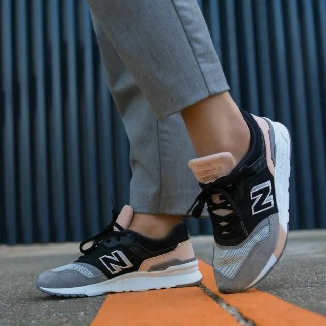 New balance urbancore. New Balance 997h. New Balance 997h мужские. New Balance 997h шнуровка. New Balance 997h на ноге.