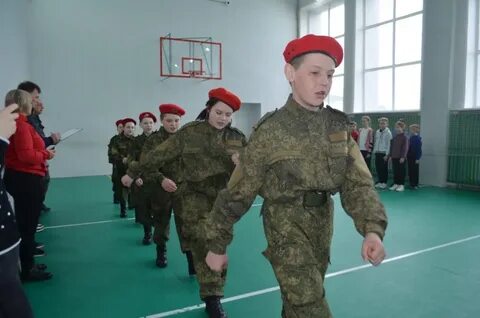 Зарница строевая