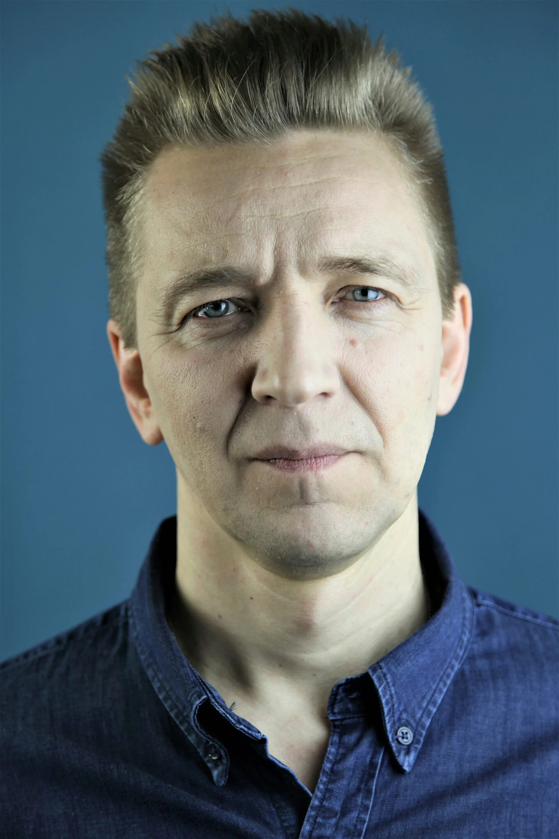 зуй актер. зуй актер.