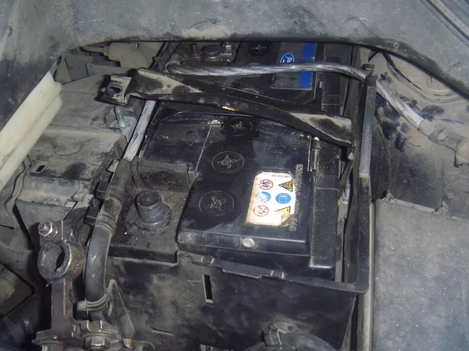 Аккумулятор, пришло время! - Ford C-Max I, 2 л, 2008 года запчасти DRIVE2