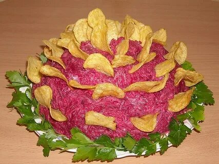 Салат из чипсов в пачке