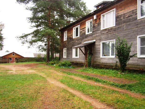 Пгт кадуй кадуйский район. Село никольское кадуйский район вологодская область. Поселок кадуй череповецкий район. Рабочий поселок кадуй. Вологодская обл пгт кадуй.