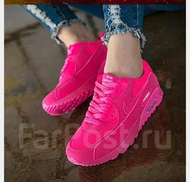 Кроссовки женские омск. Женские кроссовки Nike 020709 ty. Кроссовки Reebok ярко розовые женские. Рибок кроссовки женские малиновые CN 5360. Найк кроссы фуксия.