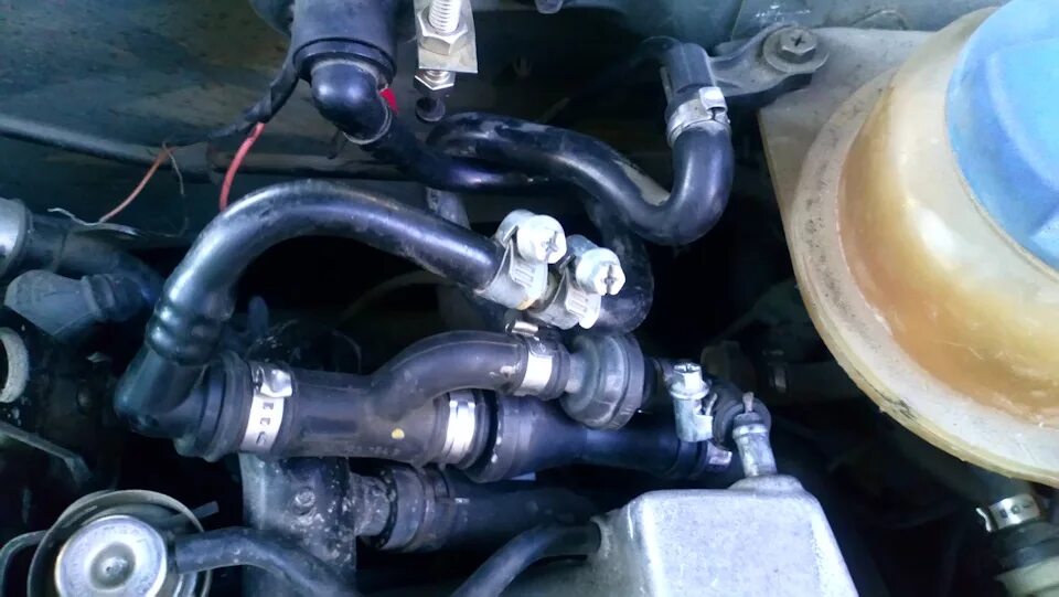 8 турбо. Клапан вентиляции картерных газов гольф 3 2л. Клапан байпас bmw e53. 5. Клапан пассат б5.