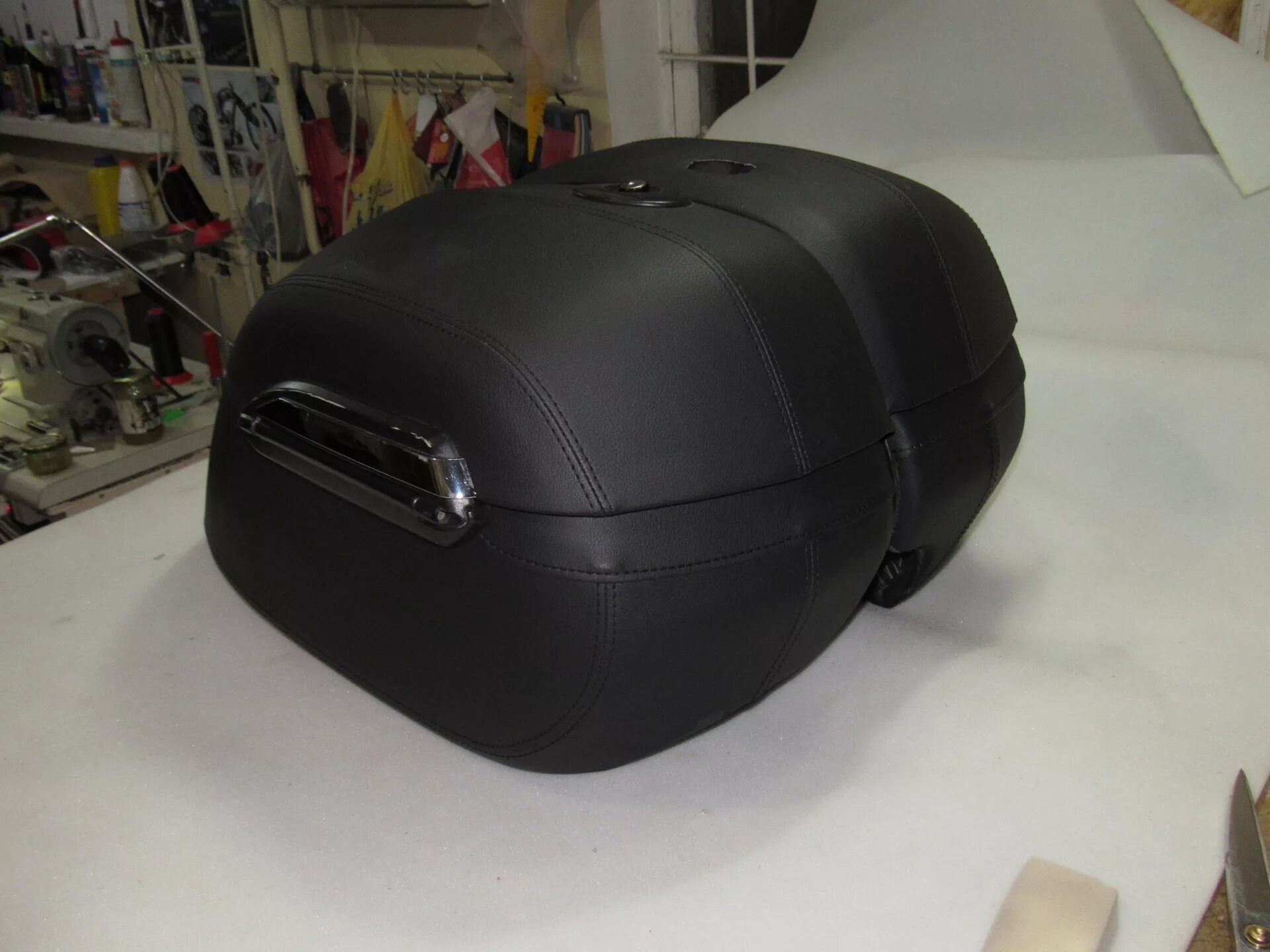 Кофр мотоцикла yamaha. Боковые кофры fz8. Кофры для yamaha bolt 950. Кофр мотоцикла yamaha. Оригинальный кофр ямаха.