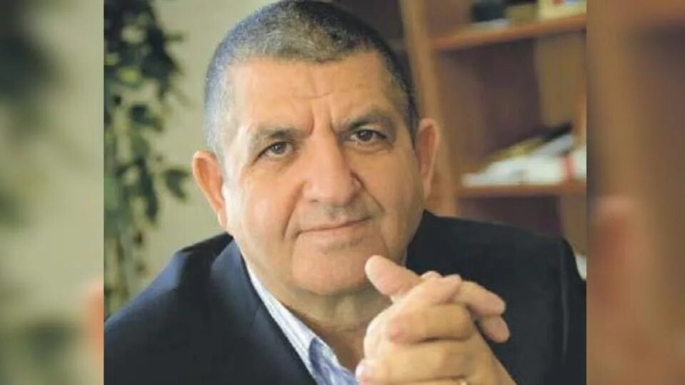 Год семёнович нисанов. Анар алиев бизнесмен. Анар ализаде. Меджид алиев главврач. Фото бизнесмен юсупов олег илюшаевич инн: 770302493130.