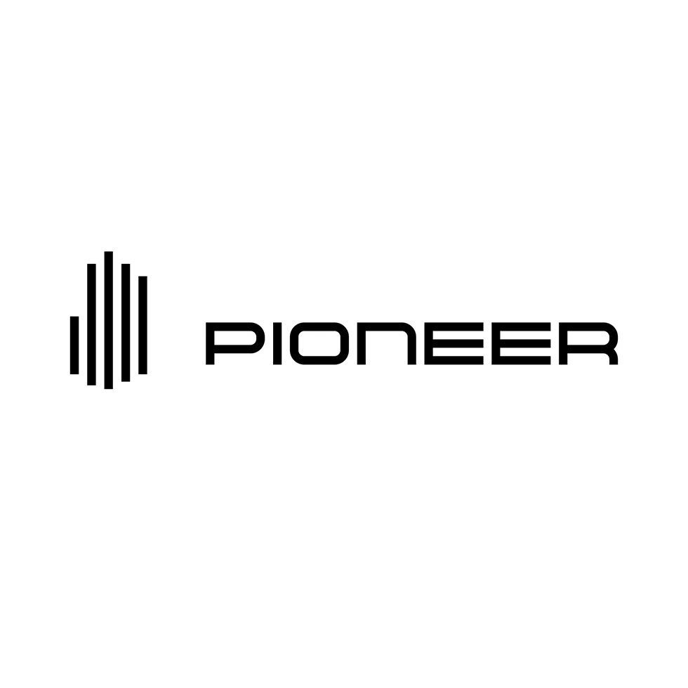 Pioneer deh 1700uba. Автомагнитола фото. Pioneer logo. Логотип компании пионер. Pioneer перевод.