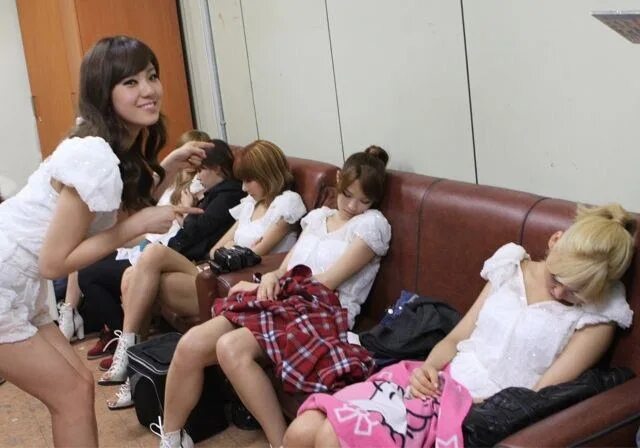 девственница фильм 2003. красивые девчонки в школе. трип фонтейн джош хартнетт. беременный фильм 2011 диана. девственницы школьники.