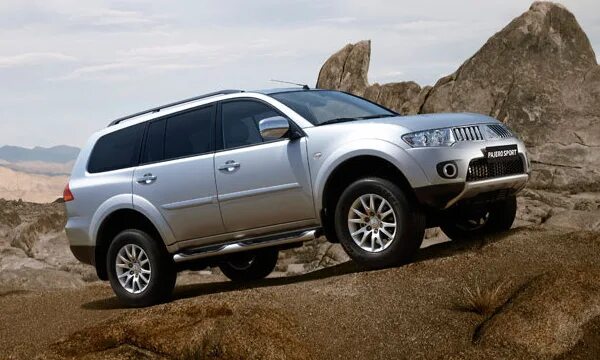 Mitsubishi Pajero Sport Черный 2014 с пробегом 115 781 км. в автоцентре Крост в