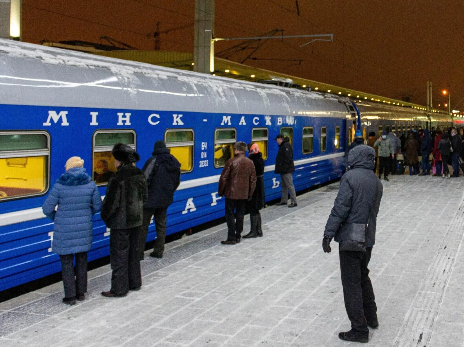 Поезд Москва Минск. Белорусские поезда. Фирменный поезд Беларусь. Белорусская железная дорога Минск-Москва.