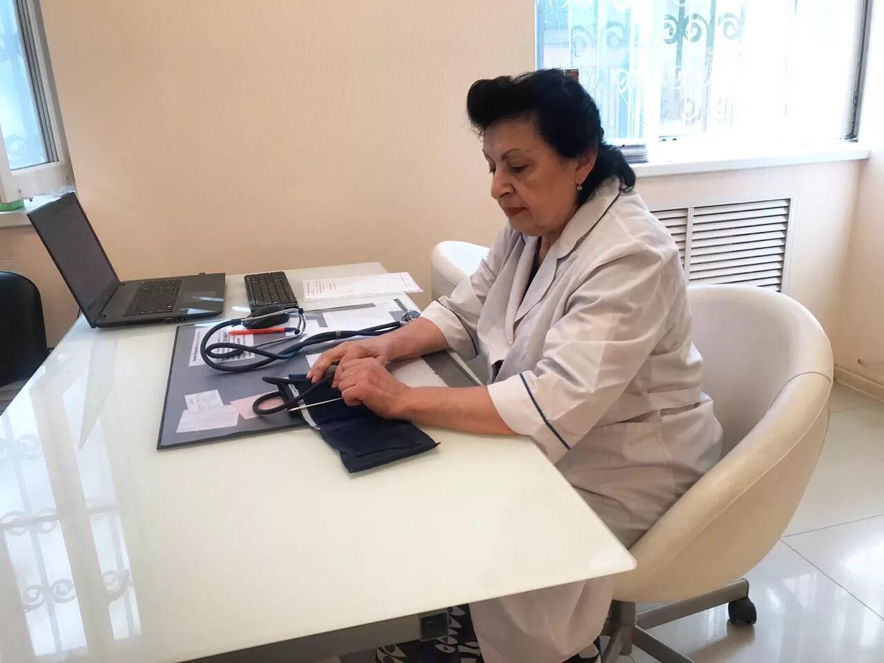 записаться на прием к кардиологу. мисник светлана викторовна. кардиолог светлана викторовна ростов на дону. волжск клиника медфармсервис марий эл. врачи узи сердца евпатория.