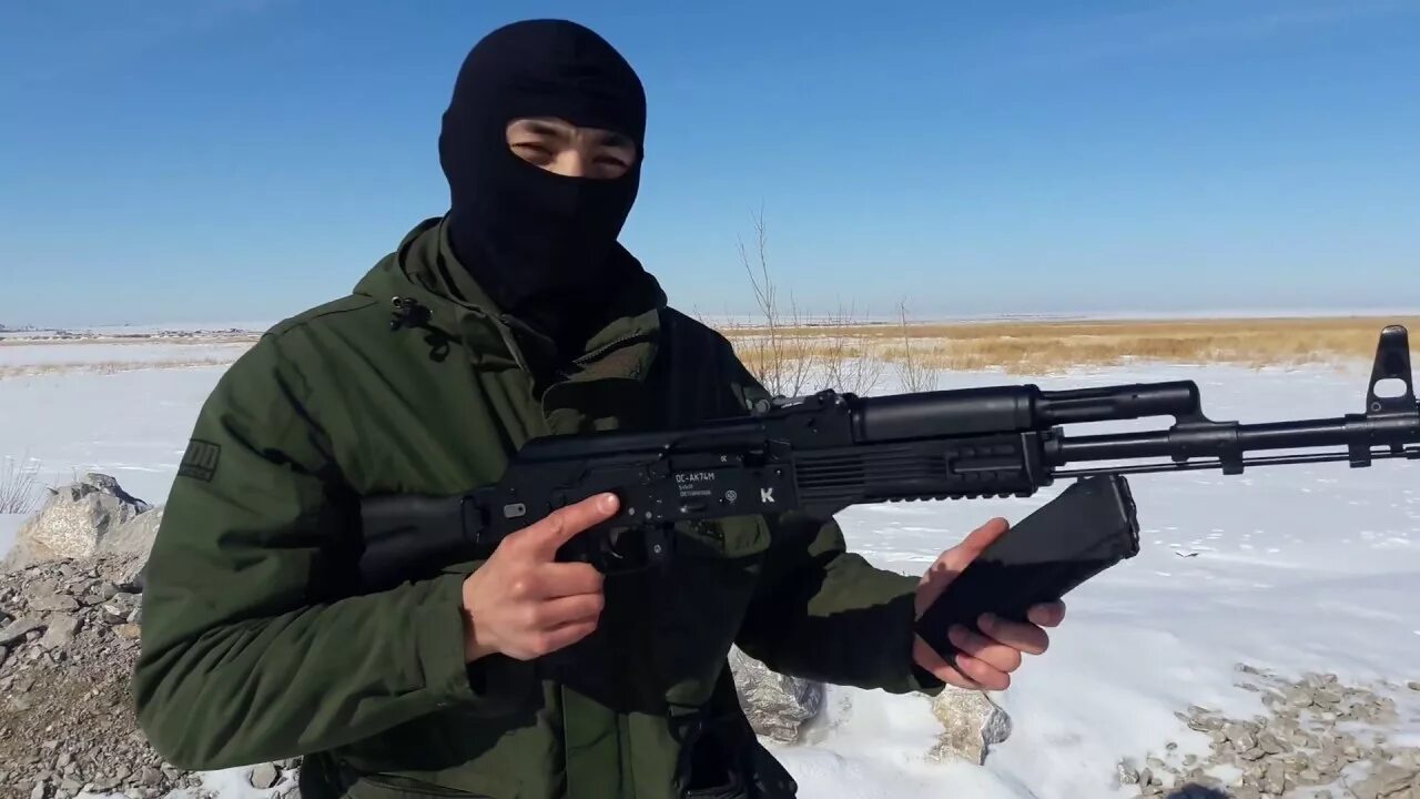 Впо 136 до стрельбы очередью. Охолощенный патрон ак 47. Пм 371 охолощенный. 45. Стрельба охолощенный.