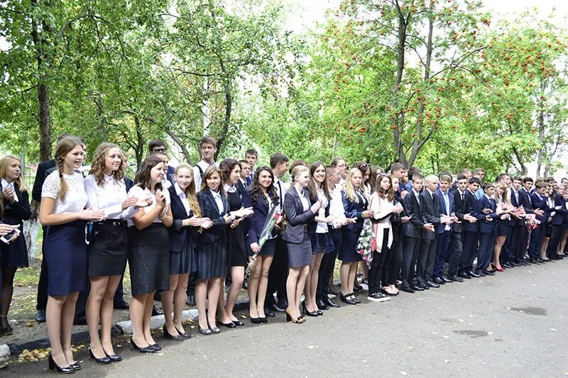 школьники классный час. лицей 95 лазаревское. лицей ли. форма учеников лицея. лицей ли.