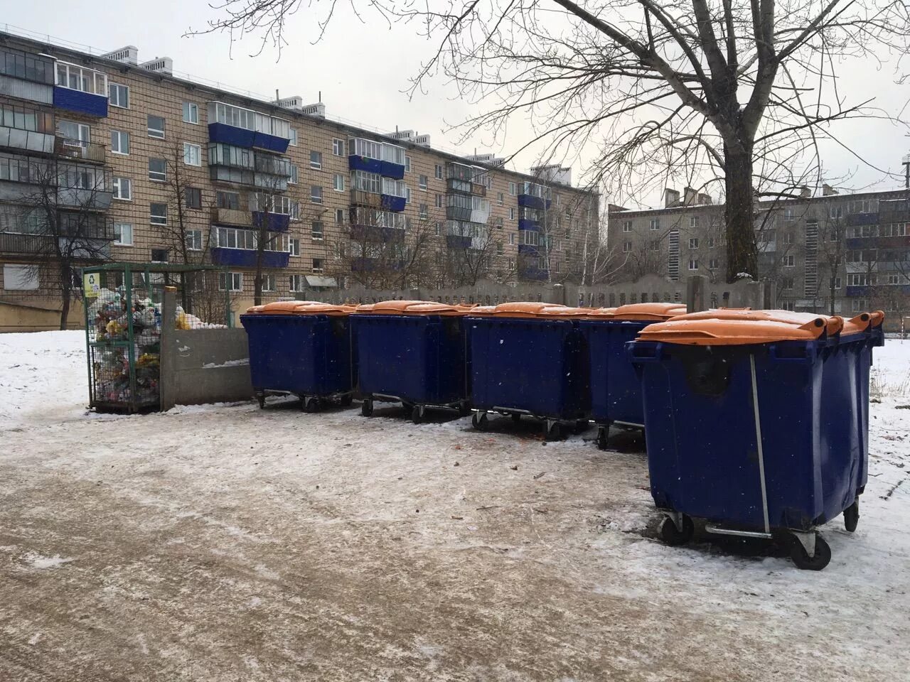 Контейнерная площадка для мусора. Тбо тко спецавтобаза. Гринта вывоз мусора набережные челны. Порядок обращения с отходами. Управляющие компании не содержат места тко.