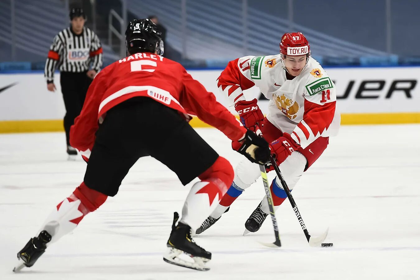 Хоккейные чемпионаты. Хоккей мчм 2021 2022. Хоккейные чемпионаты. Российская команда по хоккею. Мчм 2021.