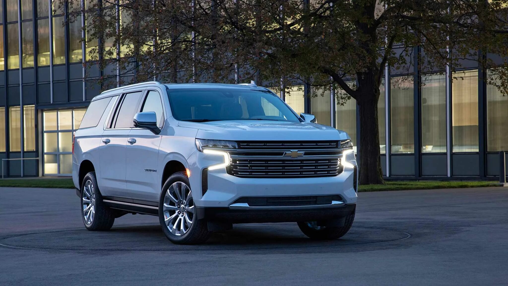 Шевроле 2021 купить. Chevrolet Suburban 2020. Шевроле Субурбан 2020. Шевроле Субурбан 2021. Chevrolet Tahoe Suburban 2021.