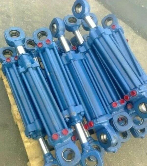 Гидроцилиндры т-40 ц65. Гидроцилиндр рулевой т-40. Гидроцилиндр т-40 (а) ц75х200-3. Гидроцилиндр т 40. Гидроцилиндр цс90 задней навески т-40.