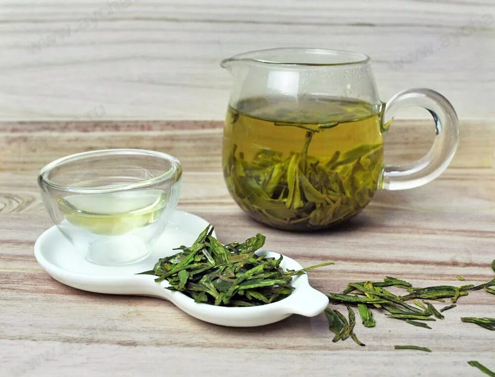 Зеленый чай Лунцзин. Китайский чай Лунцзин. Чай Лунцзин заварка. Лунцзин колодец дракона. Как заваривать и пить травы