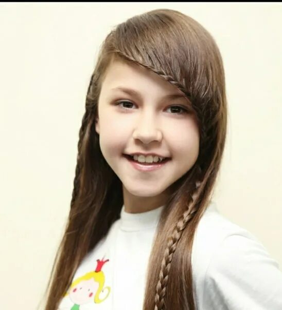Стрижки для девочек 12 лет. Милые девочки 12 лет. Devoska12 Let. Красивые девушки 10 11 лет.