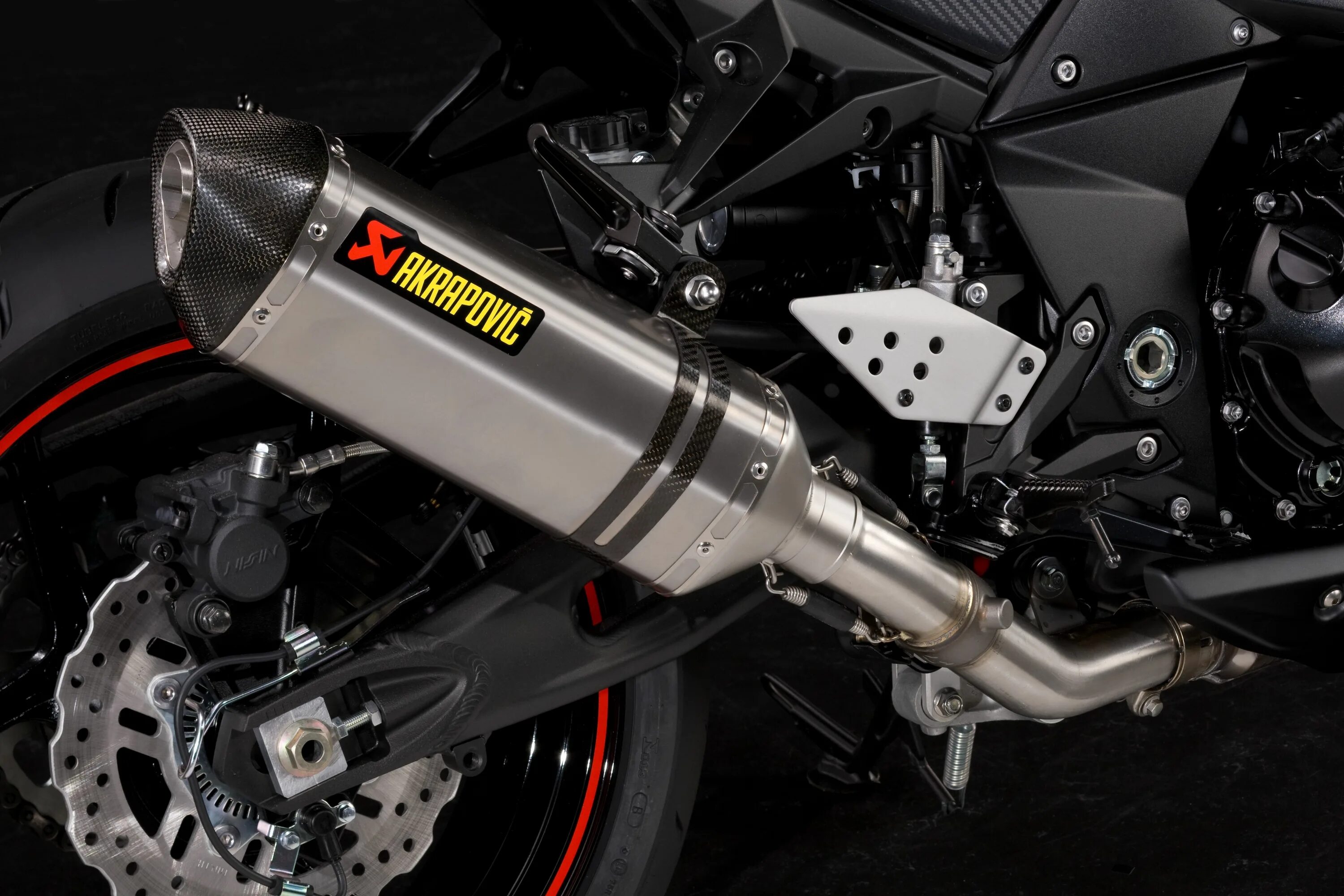 Глушитель на мотоцикл акрапович. Kawasaki z750 Akrapovic. Глушитель Акрапович z1000. Глушитель для Kawasaki z1000. Прямоток Акрапович.