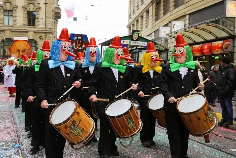 Праздники в Германии Basler Fasnacht. Фастнахт в Лихтенштейне. Базельский карнавал Швейцария. Карнавал в Базеле – Фаснахт. Fastnacht