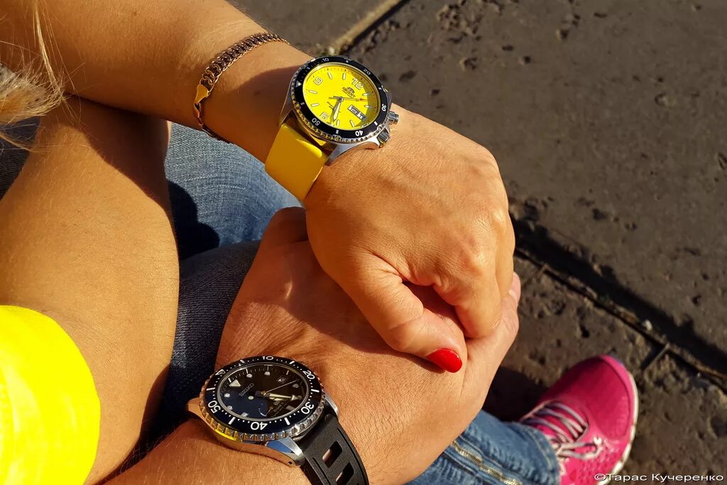 модные женские часы 2021 зелёные. часы звезда. женщина в мужских часах. часы путина blancpain часы путина blancpain. брутальные женские часы.