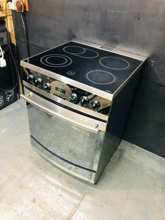 Kaiser c. Плита kaiser c602.855 tekdrs. плита кайзер с 602.60. электрическая плита кайзер c602.834ttkpspc. стеклокерамическая плита kaiser с602.