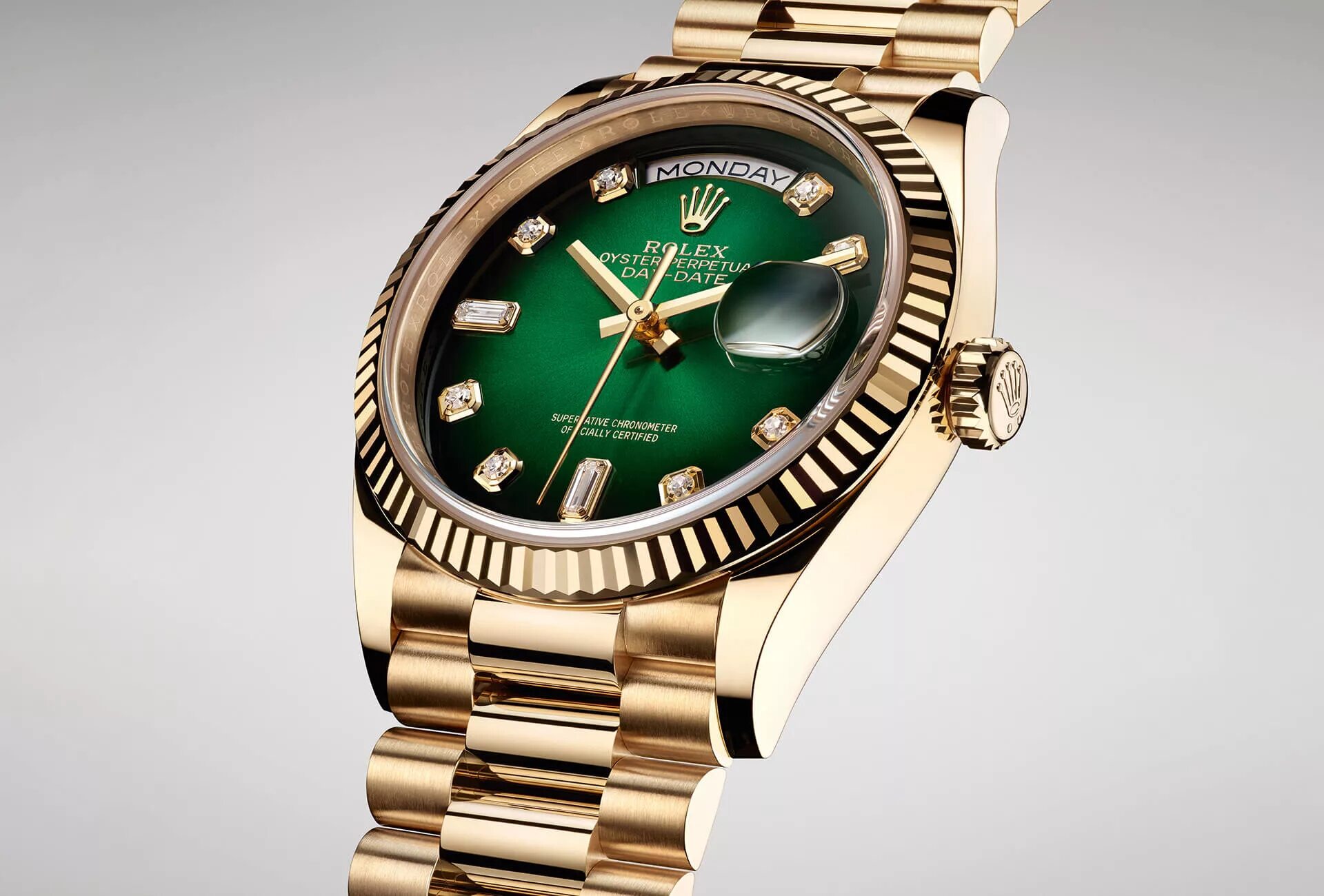 Day date watch. Ролекс в323. rolex green. rolex datejust 41 green dial. rolex oyster perpetual 41 green.