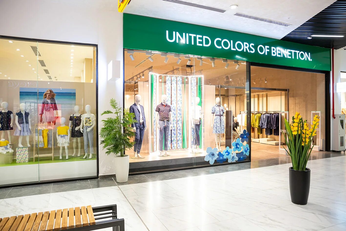 тц ривьера автозаводская магазины. ривьера бийск внутри. тц ривьера 3 этаж. тц хорошо юникло. трц ривьера ташкент.