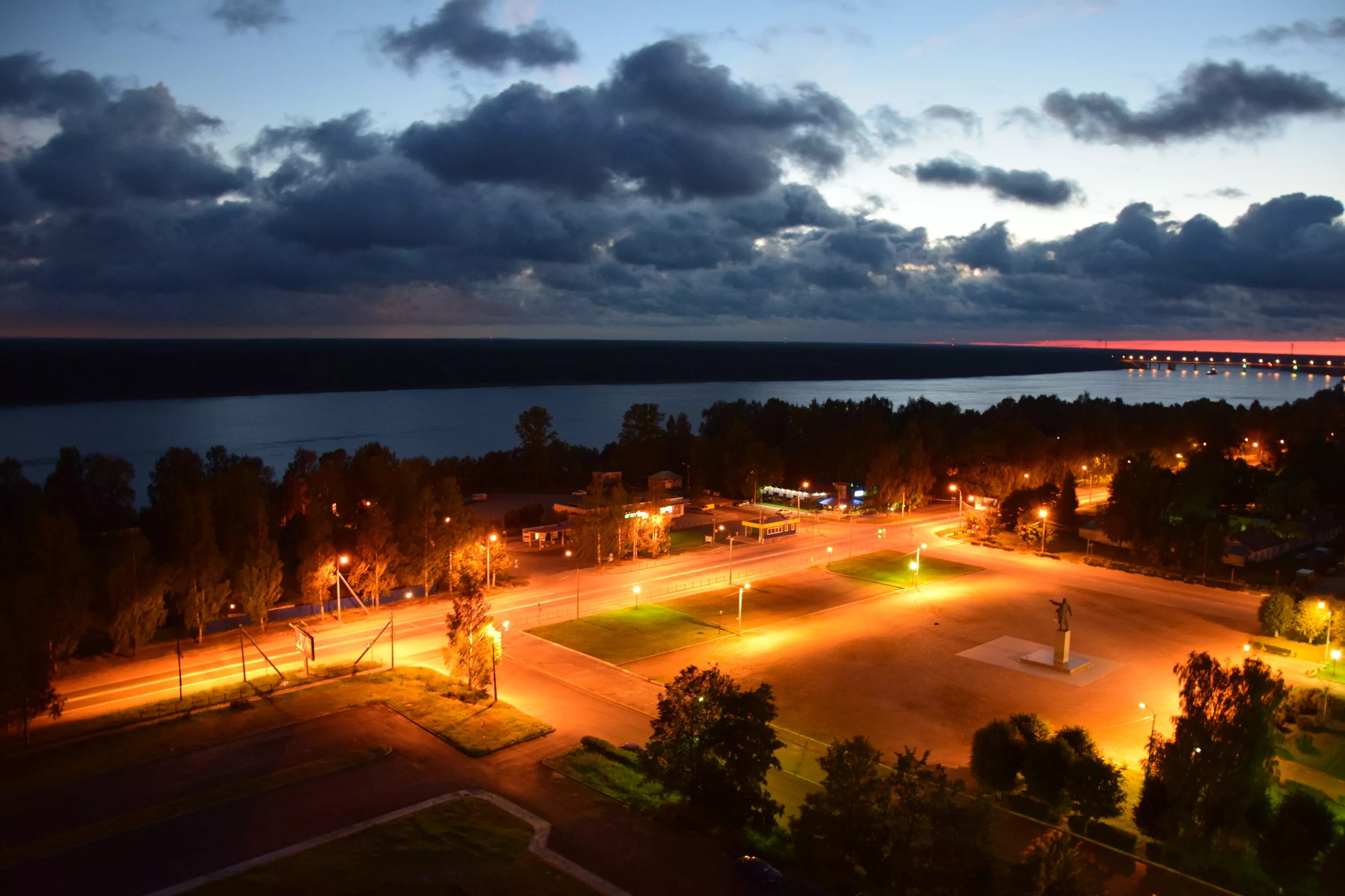 город кировск ленинградской области. рынок в городке кировск ленинградской области. г кировск ленинградская область. город кировск мурманская область. погода город кировск ленинградская.