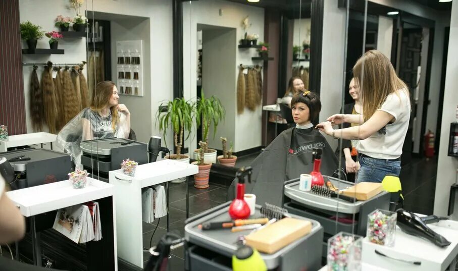 версаль салон красоты. бьюти бар ижевск. ижевск. ижевск цирюльник парикмахерская. работа парикмахерских ижевск.