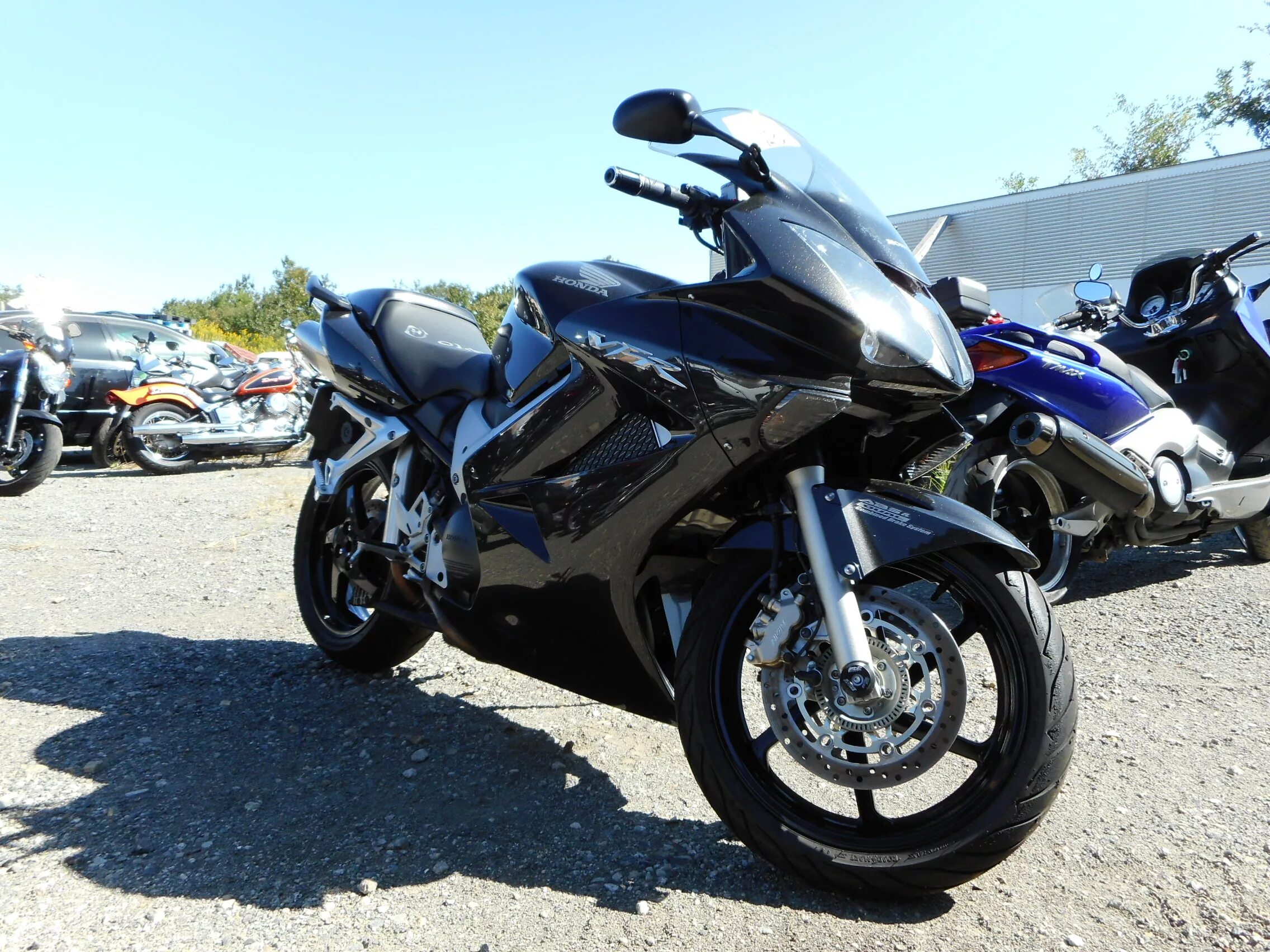 Дорожные honda. Хонда VFR 800. Хонда 600 кубов Дорожник. Хонда 250 кубов Дорожник. Хонда 800 кубов.