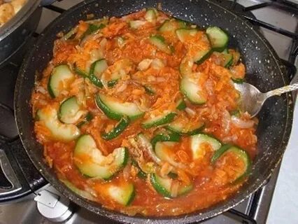 Мясо с кабачками и морковью