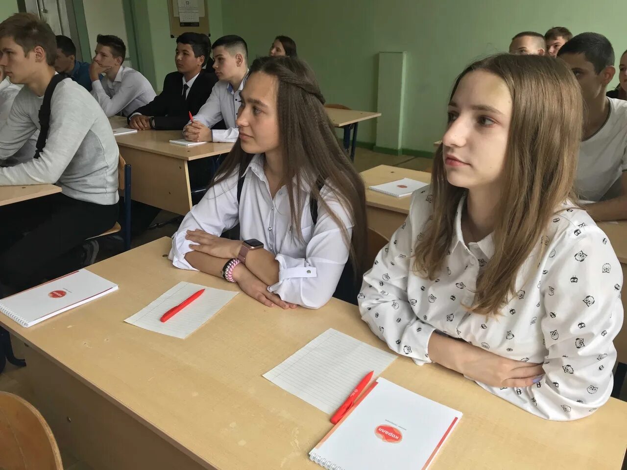 Улица чехова бежецк. Бпэк бежецк колледж. Бпэк бежецк. Бежецкий промышленно экономический колледж. Улица чехова бежецк.