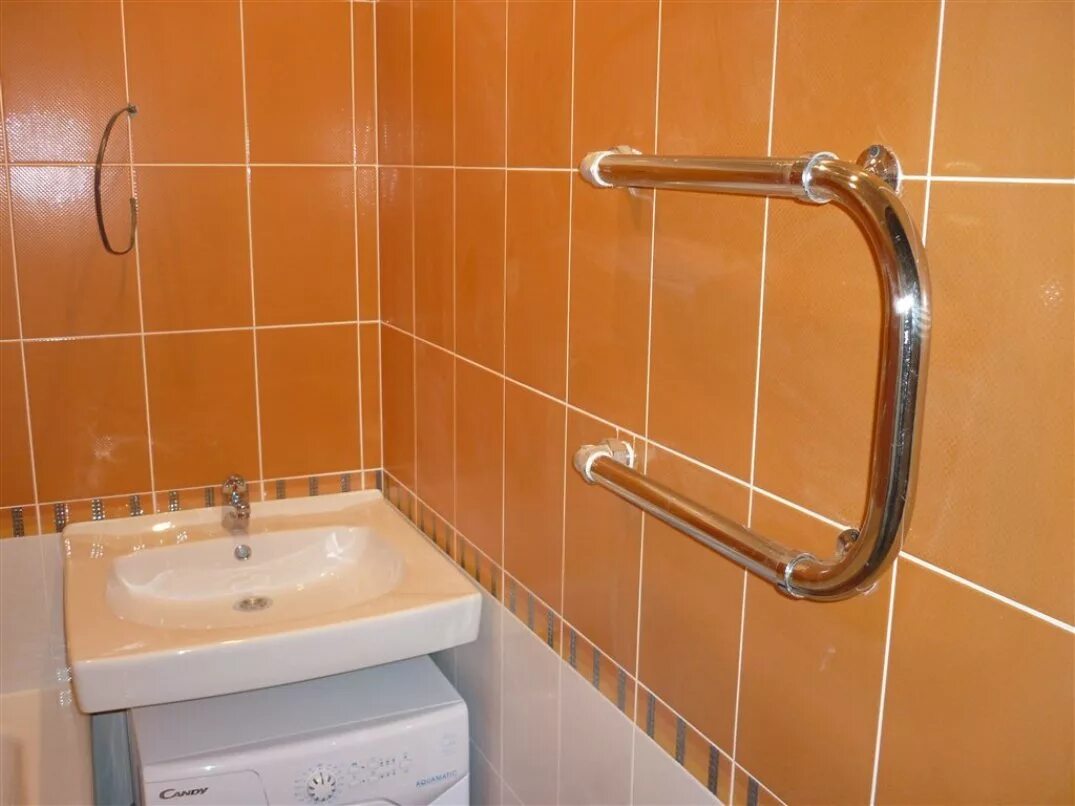 полотенцесушитель в ванной в хрущевке. полотенцесушилка в хрущевке. ванна в хрущевке полотенцесушитель. полотенцесушитель в хрущевке. полотенцесушитель в хрущевке.