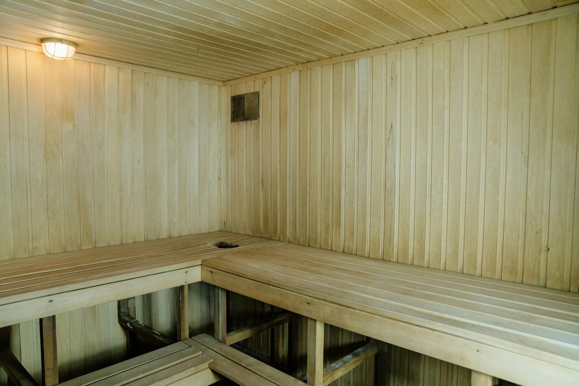 Сауна карибы екатеринбург. Дубовая баня. Бани на сибирском тракте. Сауна карибы екатеринбург. Бани-бани екатеринбург сибирский тракт.