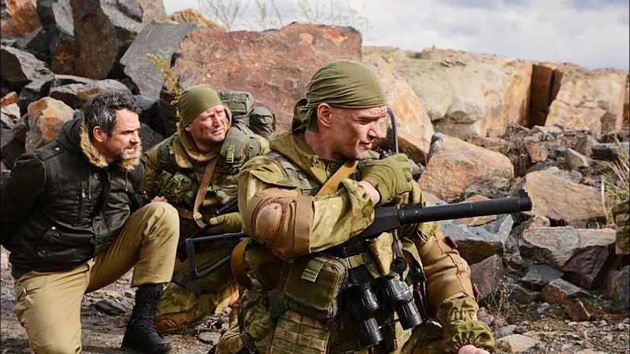 Шпионские боевики российские. Фильм черный пес 2. Сериал про войну 1941-1945 русские. Фильм диверсант крым 2020. Военное боевики без рекламы.