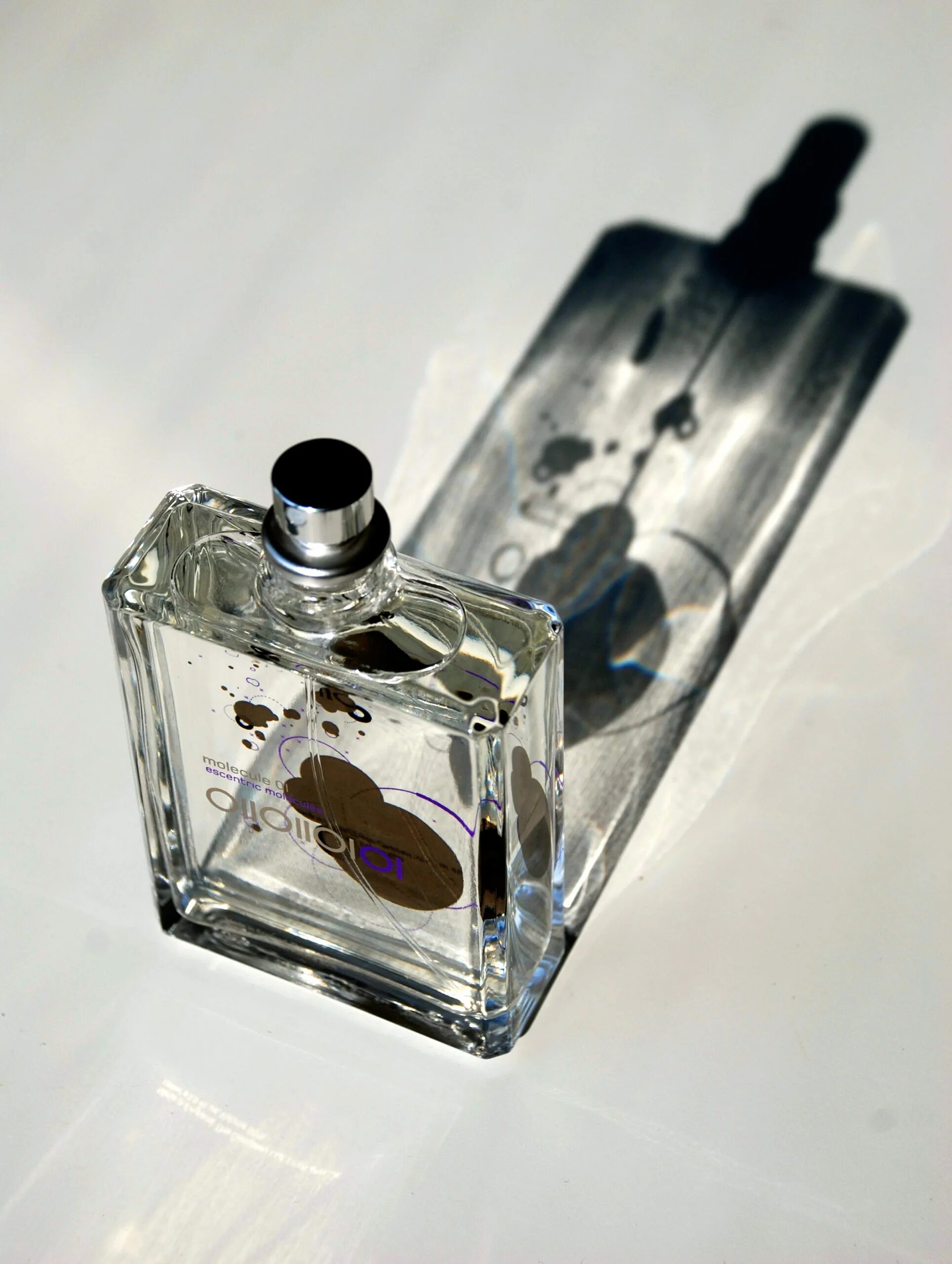 Аромат escentric molecules. Escentric molecules escentric 01. escentric molecules molecule 01. escentric molecules escentric 01 30ml. escentric molecules molecule 01 unisex 30ml edt.