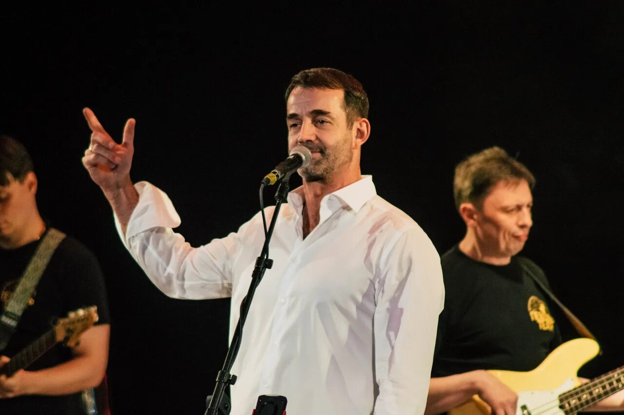 Дмитрий певцов 2022. Дмитрий певцов концерт куровское. Благотворительный концерт от бизнесменов в нижнем новгороде. Певцов о культуре. Певцов выступил.