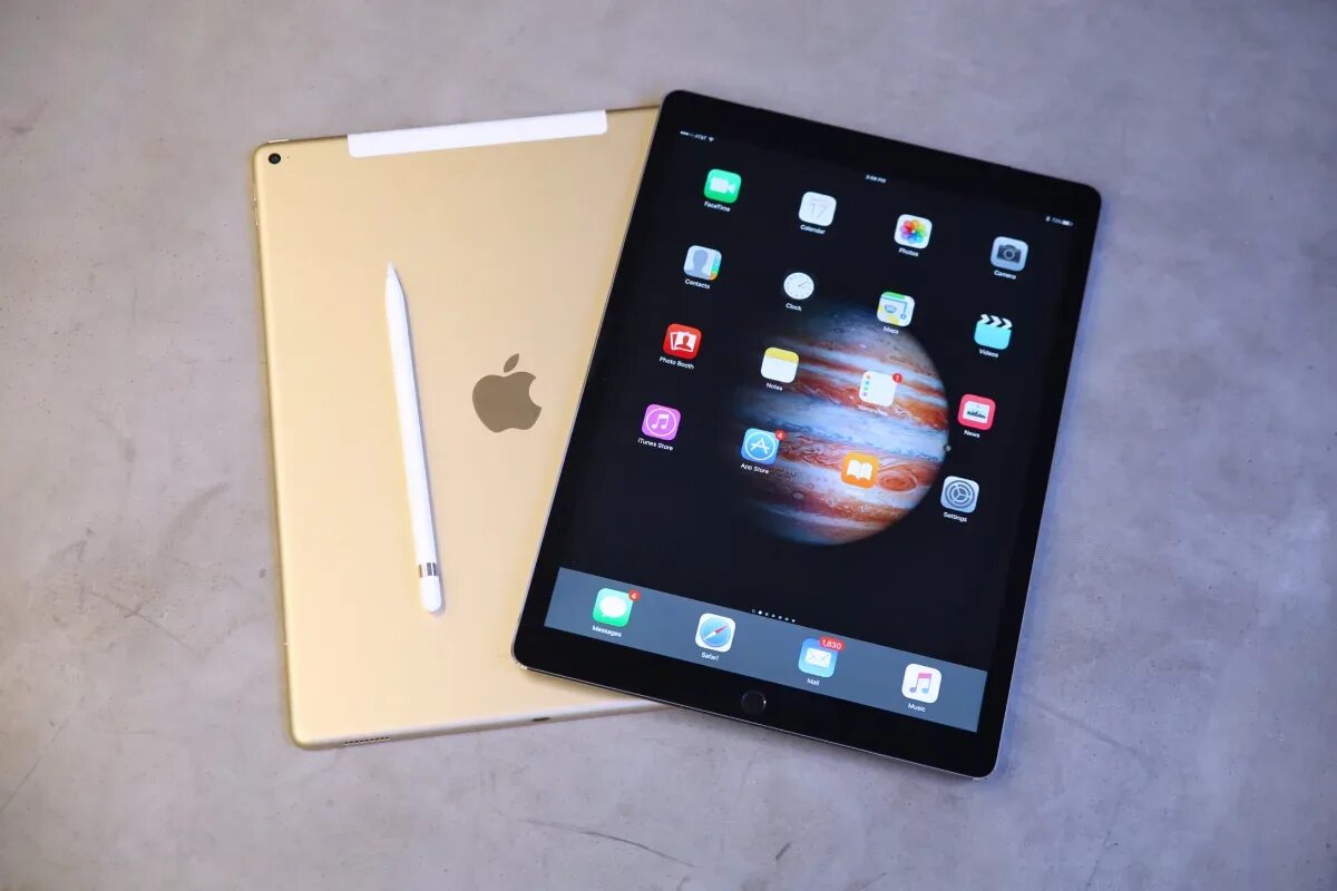 Айпад м3. Ipad 17 pro. ipad pro m2. айпад большой. ipad pro 17 большой.