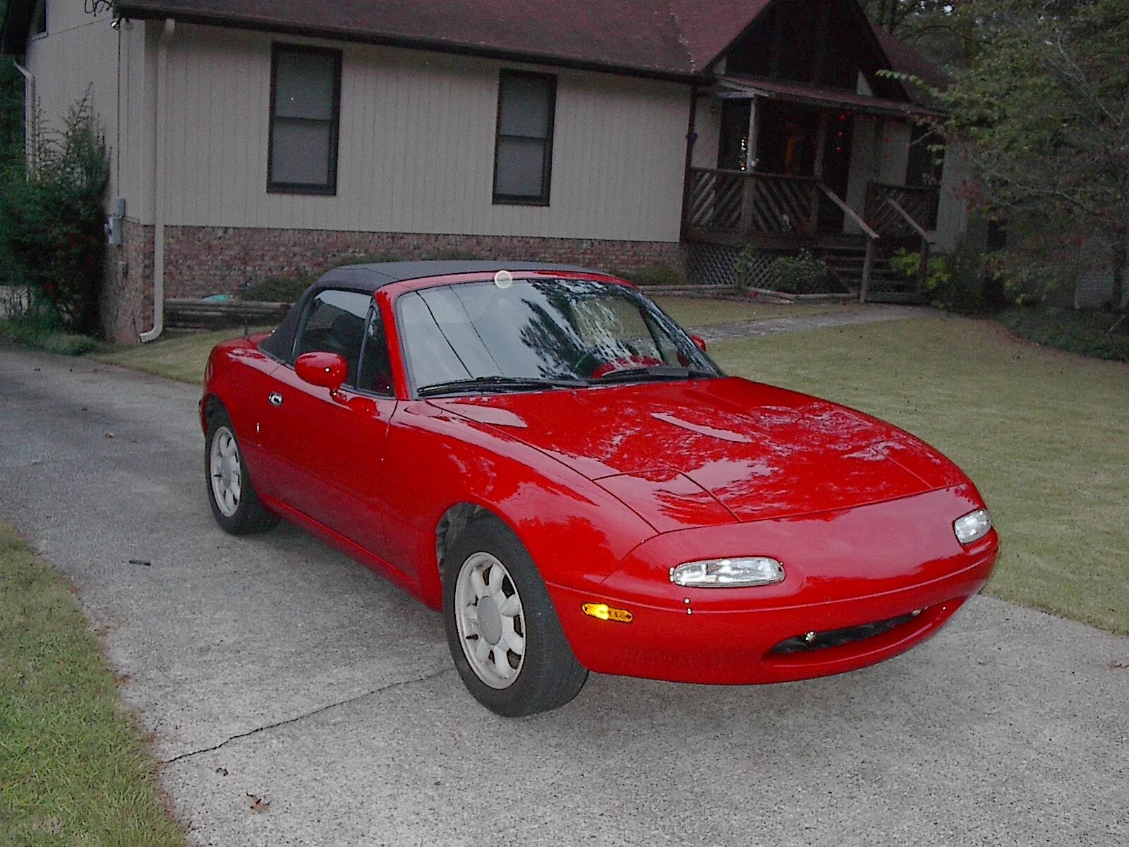 Мазда 1990 года. Мазда Миата 1990. Мазда Миата mx5. Mazda mx5 Miata 1990. Мазда Миата 2000.