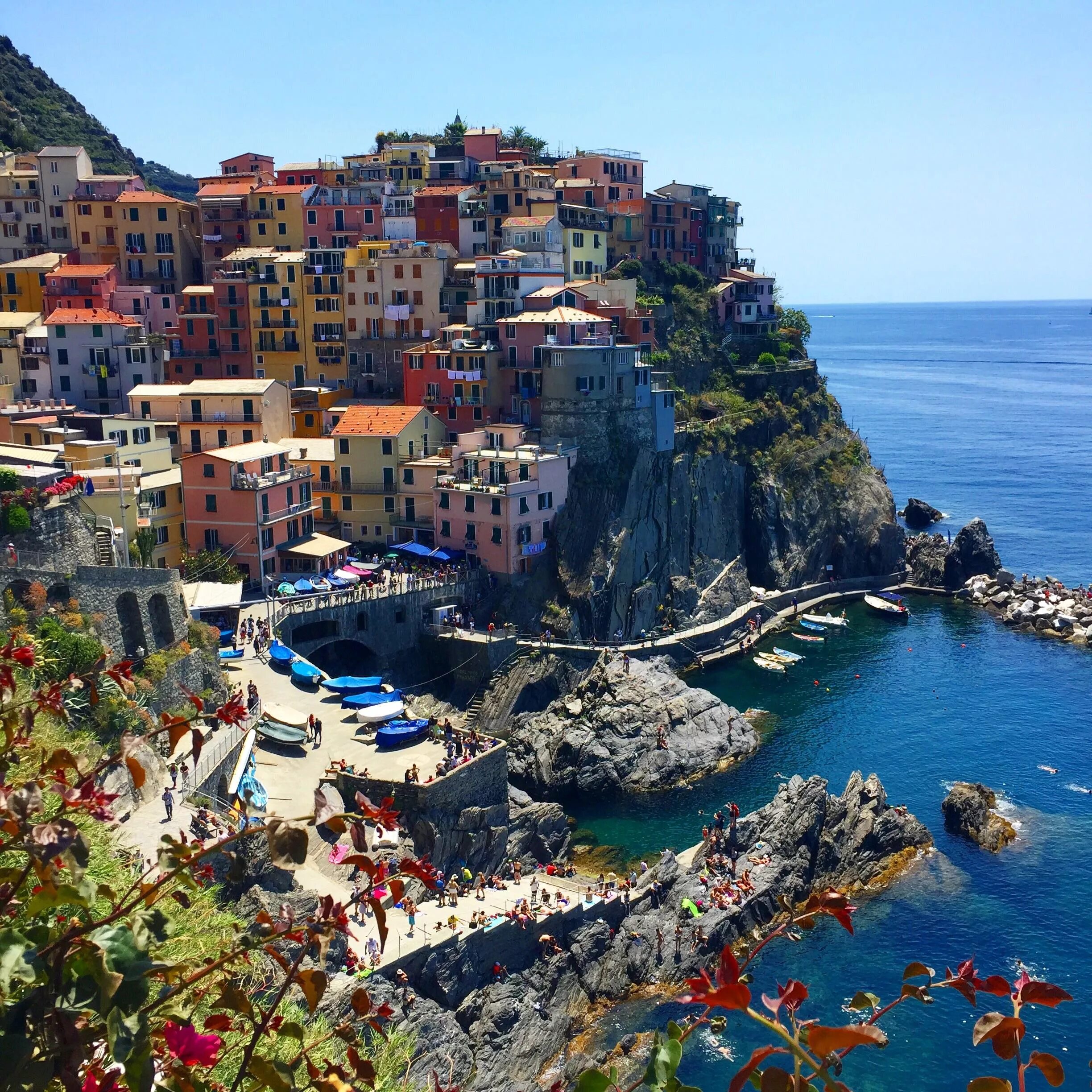 Cinque Terre Италия. Лигурия Манарола. Лигурия Италия Чинкве Терре. Манарола Чинкве-Терре Италия.